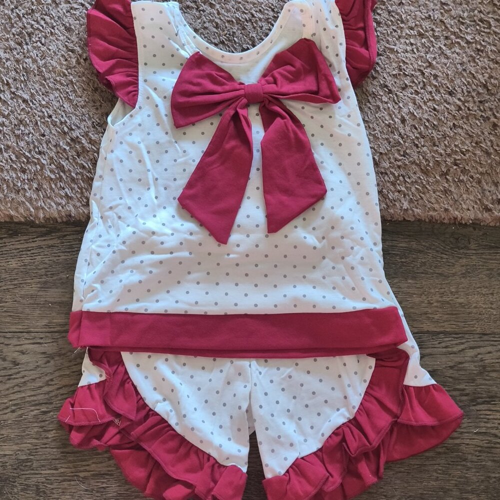 Bulldog Girl Short Set - Picture 2 of 2